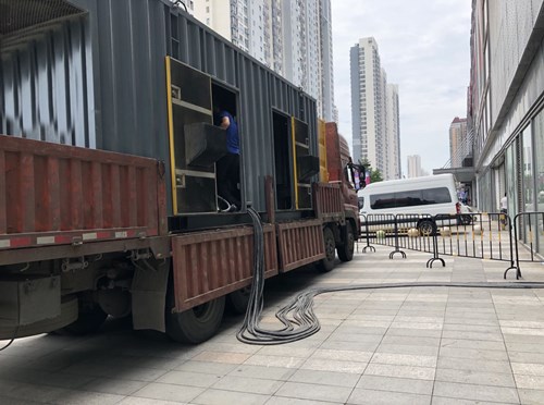 永兴低温环境下，柴油发电机组电池充满电的具体时间受哪些因素影响？